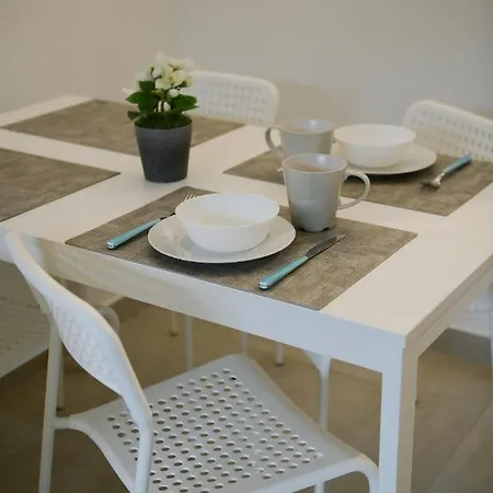 27 - Au Centre Vue Mont Blanc Et Jardin Шамони